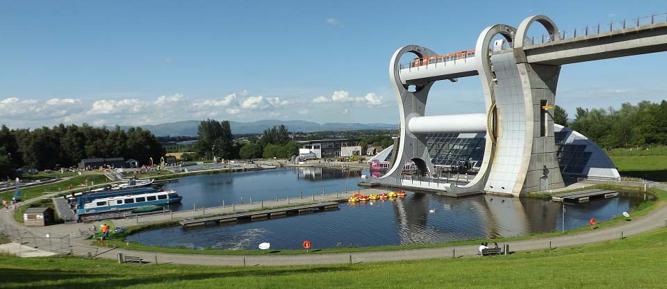 Falkirk Wheel view northwest image