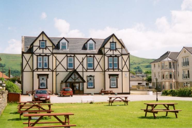 All Largs Hotels